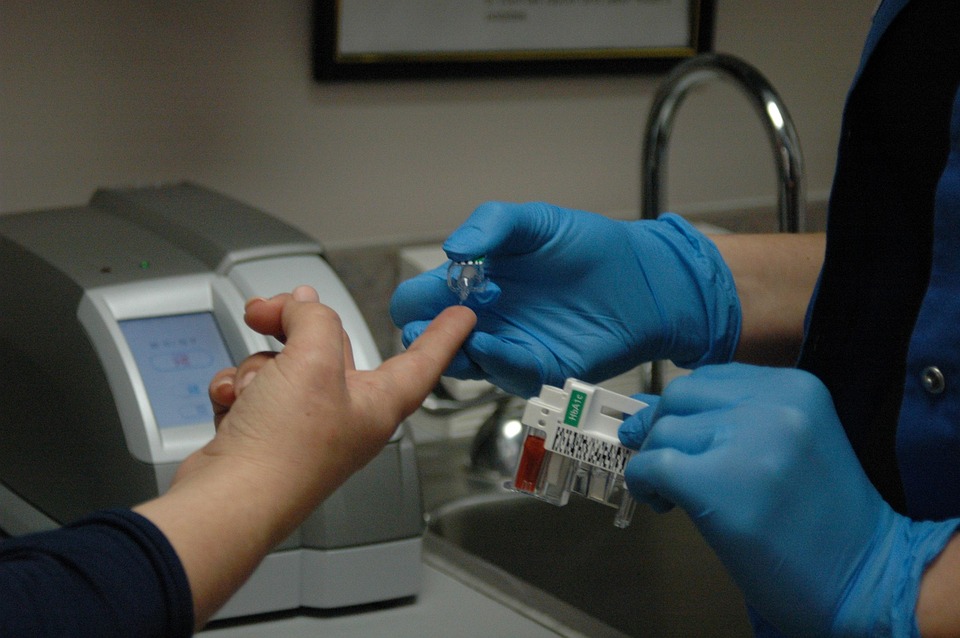 10 Easy Ways to Lower A1C Naturally at Home