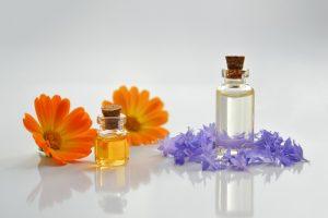 10 Essential Oils to Boost Your Health Naturally