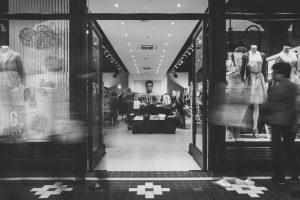 10 Essential Steps to Launch Your eCommerce Store Today