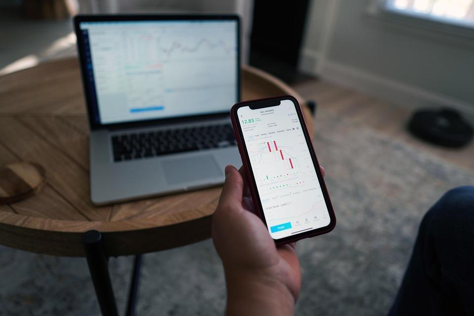10 Essential Stock Trading Signals You Can't Ignore