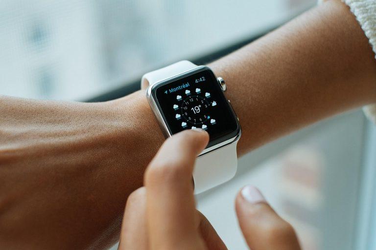 10 Game-Changing Wearable Tech Trends to Watch Now