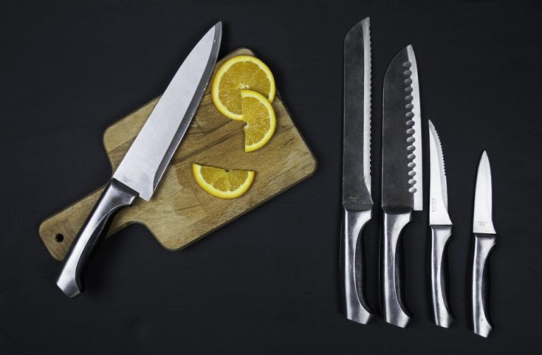 10 Kitchen Decluttering Tips to Transform Your Space Today
