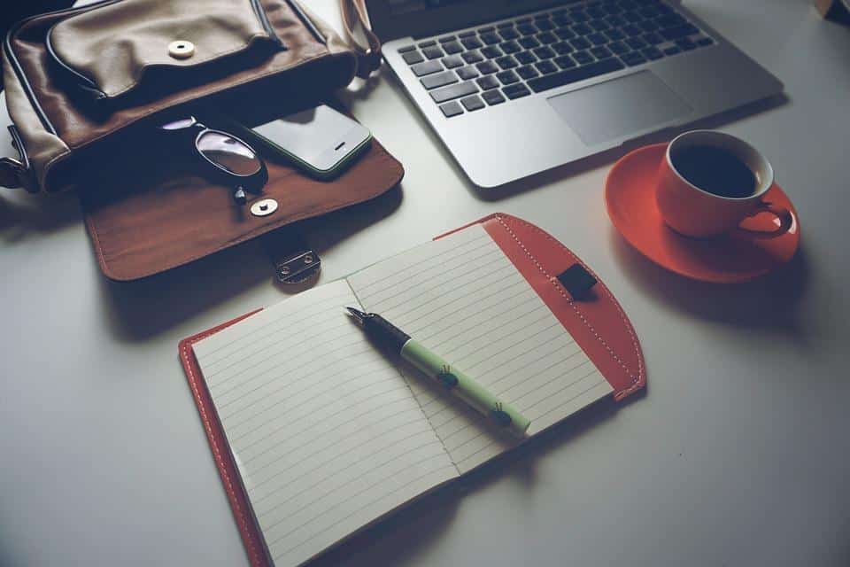 10 Must-Have AI Gadgets for Tech Lovers in 2023