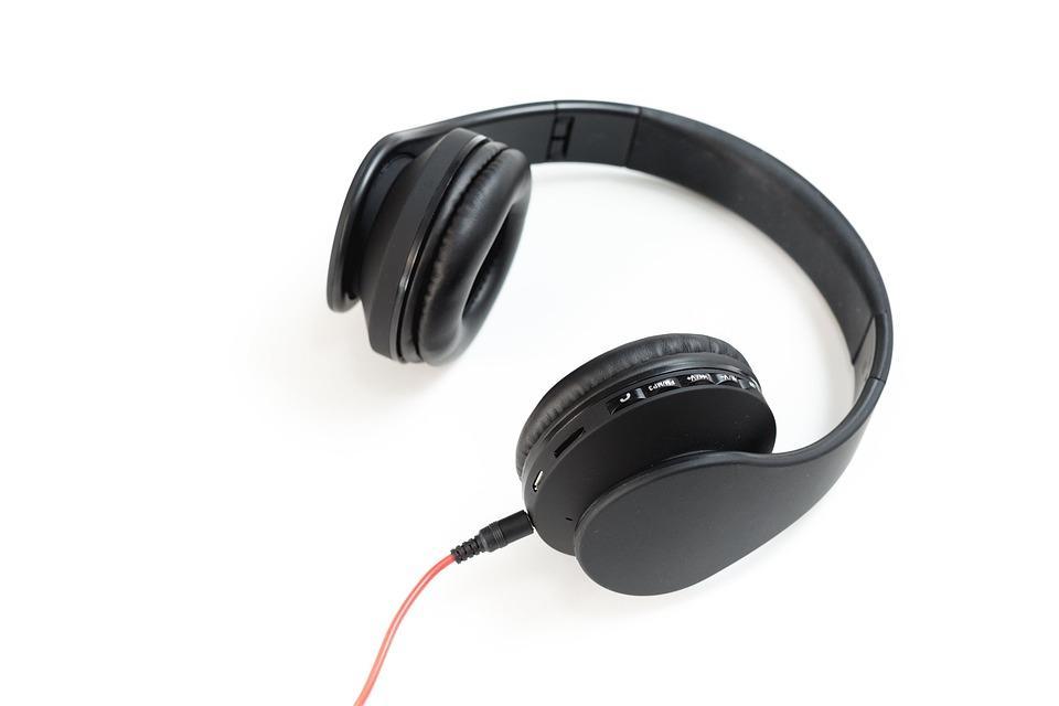 10 Must-Have Fitness Gadgets for Every Workout Warrior