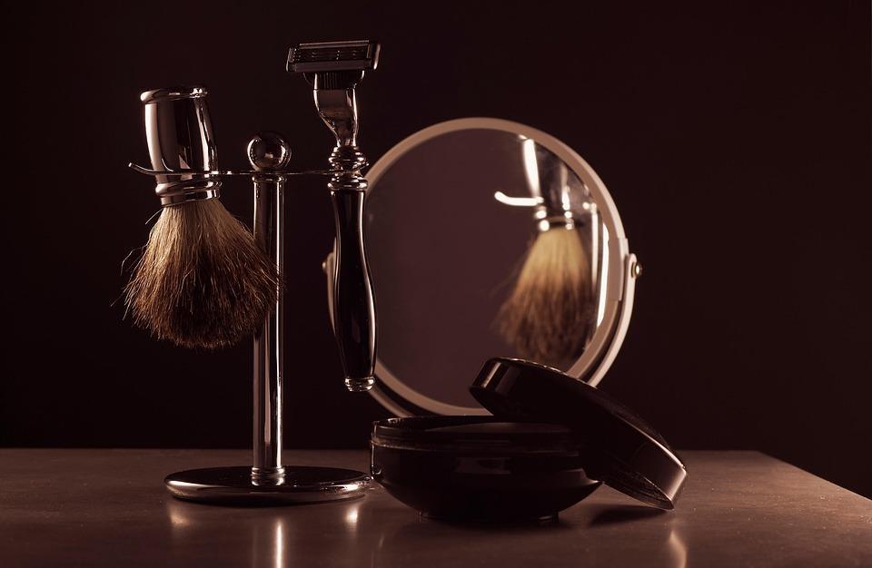 10 Must-Have Gadgets for Flawless Skin Care