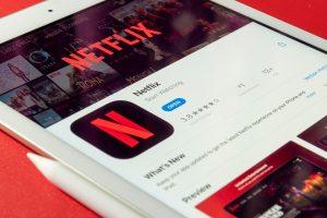 10 Must-Have Gadgets for Ultimate Streaming Bliss