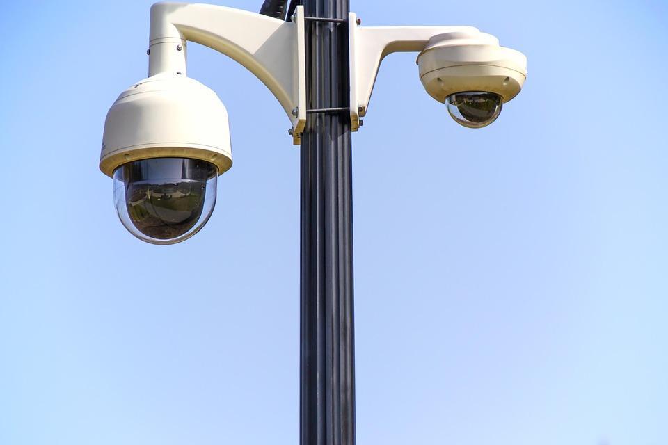 10 Must-Have Smart Security Gadgets for Your Home