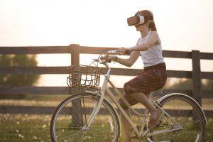 10 Must-Have VR Gadgets for Ultimate Immersion