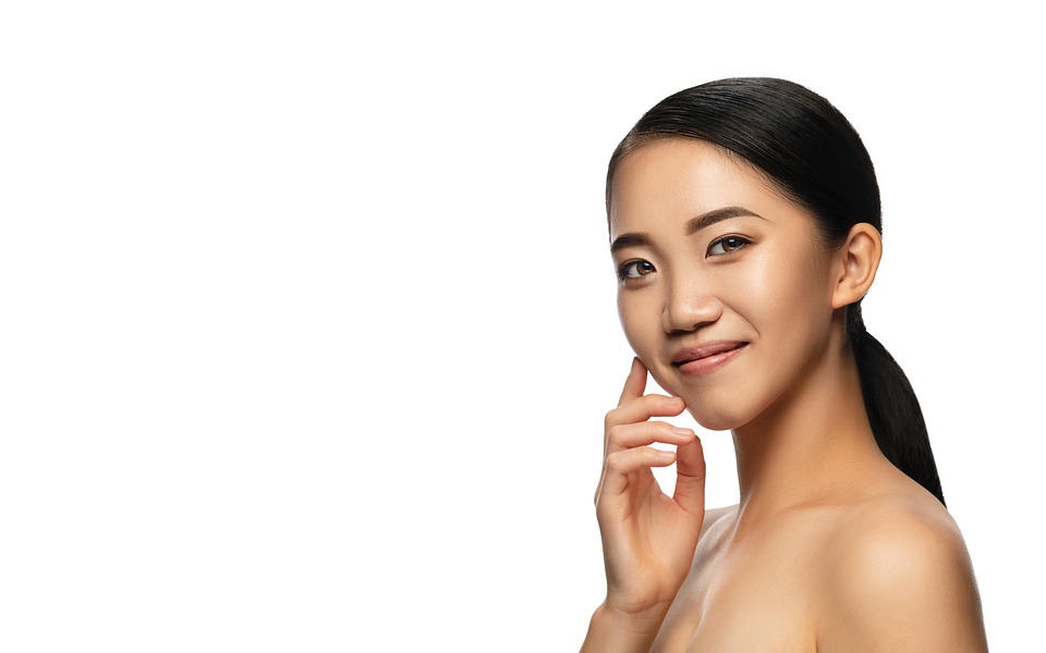 10 Natural Anti-Aging Secrets You Need to Know Now