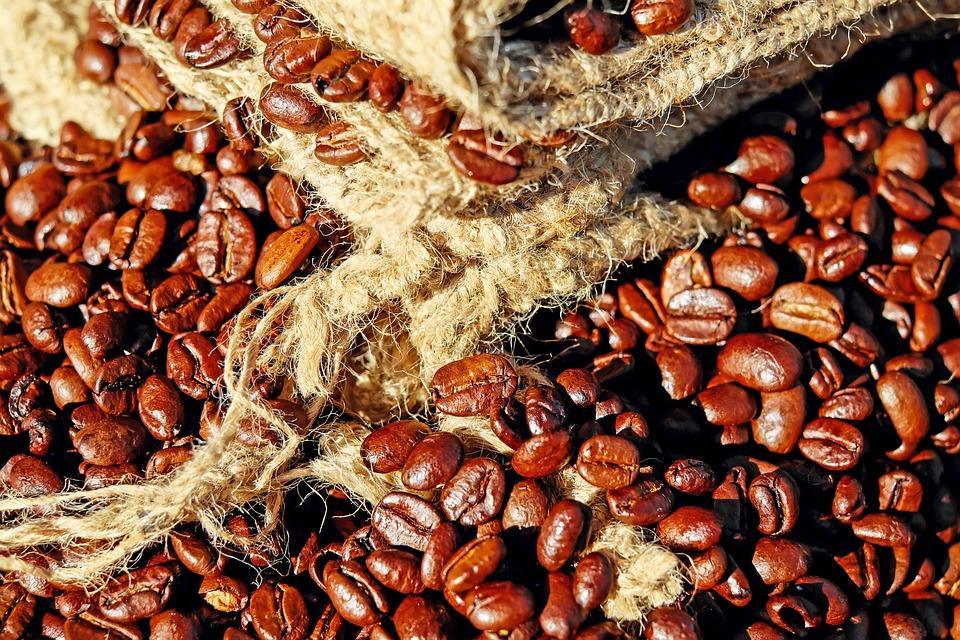 10 Natural Energy Foods to Boost Your Day Instantly