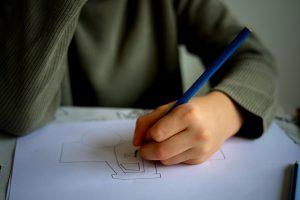 10 Online Teaching Gigs That Pay You Well from Home