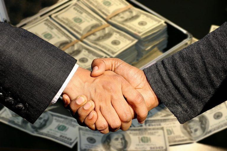 10 Quick Ways to Make Money Selling Products Online