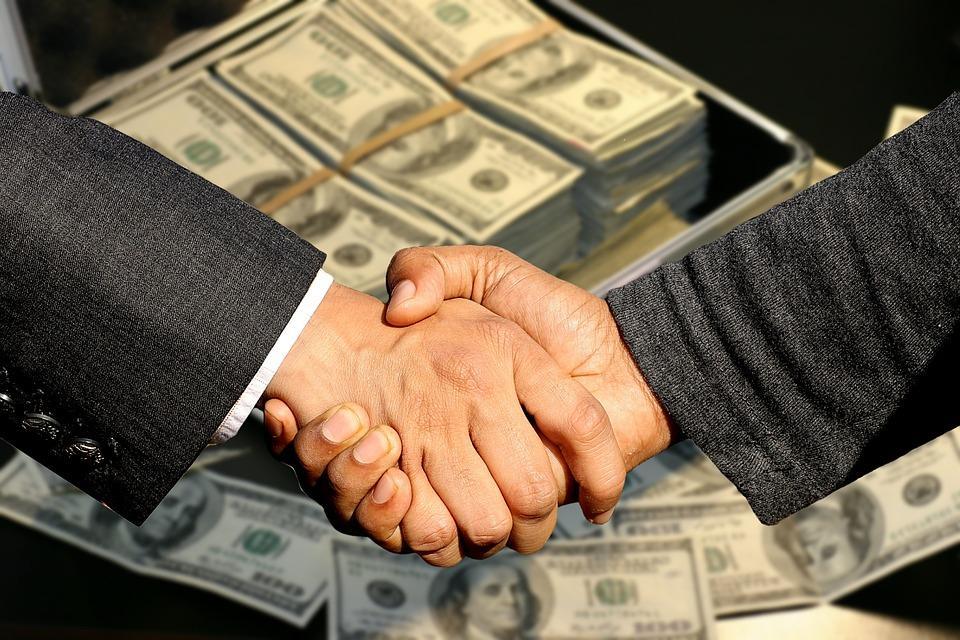 10 Quick Ways to Make Money Selling Products Online