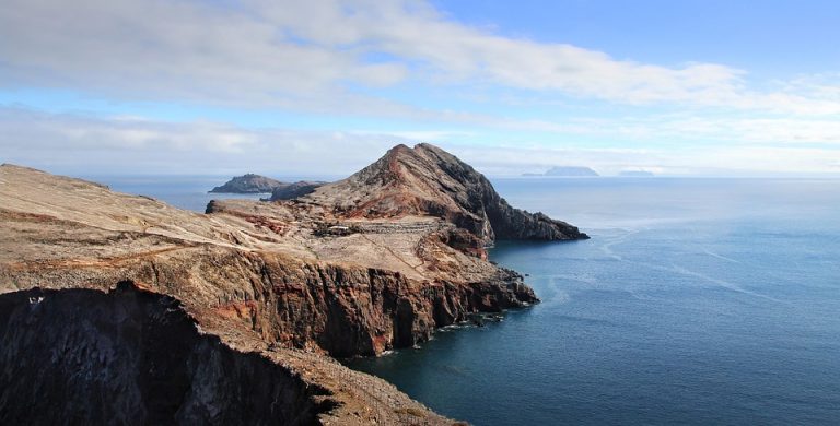 10 Solo Travel Tips Every Adventurer Should Know