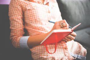10 Steps to Crafting a Profitable Online Course Today