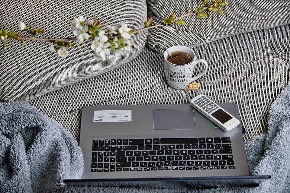 10 Work-From-Home Jobs That Pay You Fast!