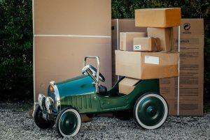 5 Quick Ways to Boost Your Income with Delivery Services