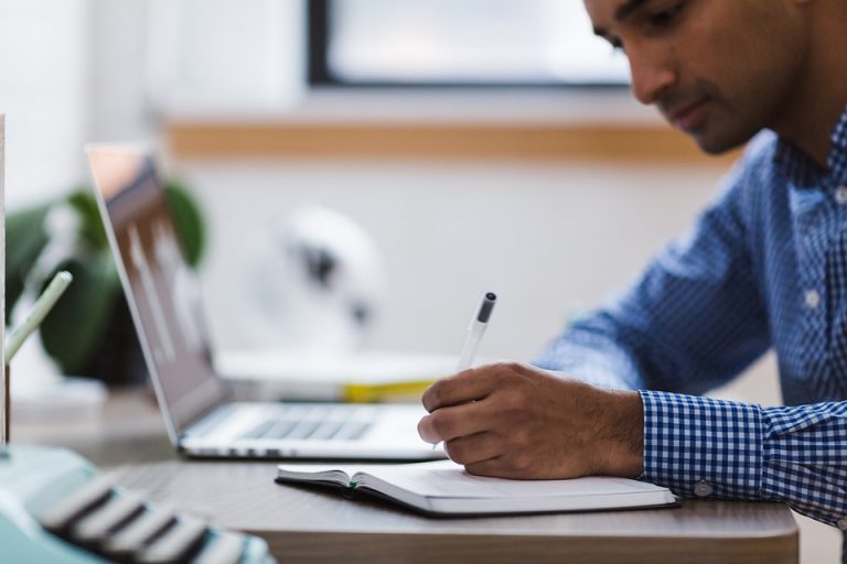 7 Game-Changing Education Technologies Transforming Classrooms