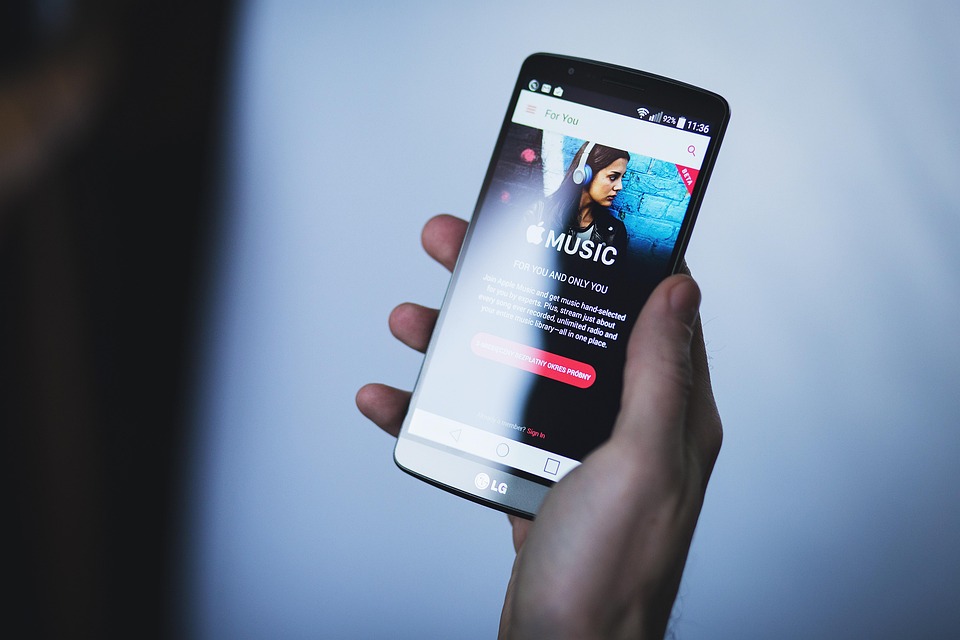 7 Must-Have Streaming Devices for Ultimate Entertainment