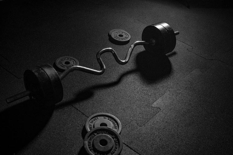 7 Natural Hacks to Boost Your Weight Loss Journey