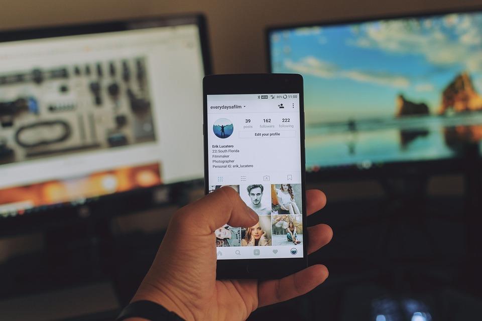 7 Quick Ways to Make Money with Your Photography Online