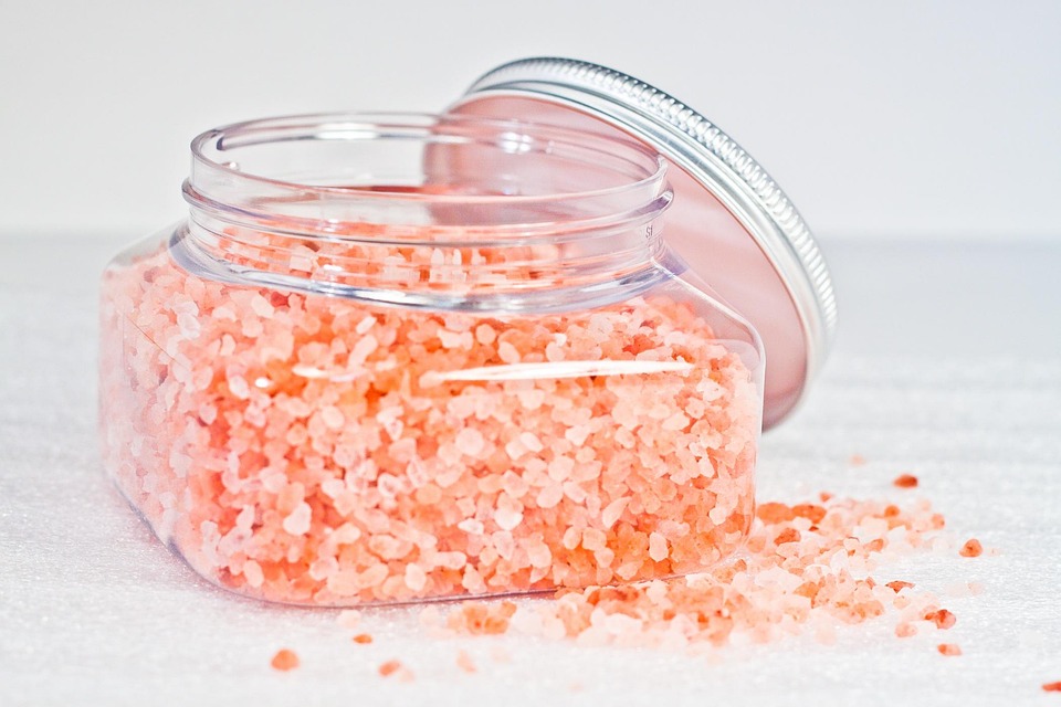 7 Reasons Facial Exfoliation Transforms Your Skin Overnight