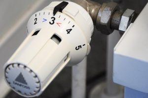 7 Reasons Your Home Needs a Smart Thermostat Today