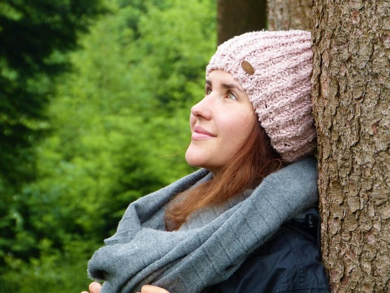 7 Secrets to Silence Tinnitus Naturally at Home