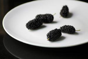 7 Surprising Benefits of White Mulberry for Your Health
