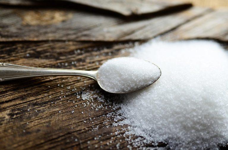 7 Teas That Help Control Blood Sugar Levels Naturally