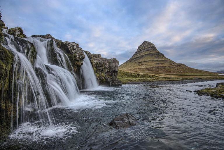 10 Essential Iceland Family Travel Tips for Unforgettable Fun